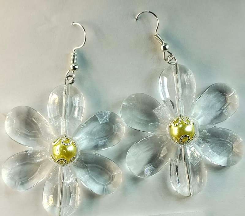 WL elegant earrings