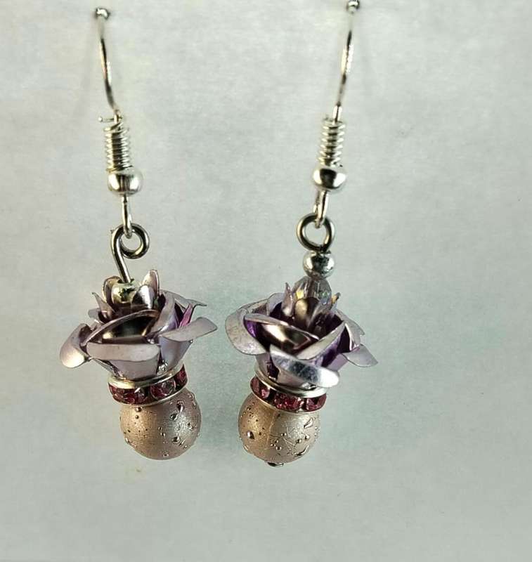 WL elegant earrings