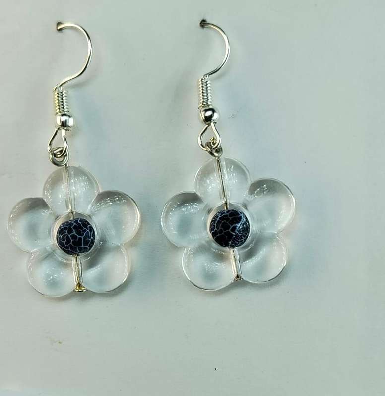 WL elegant earrings