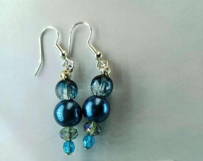 WL elegant earrings