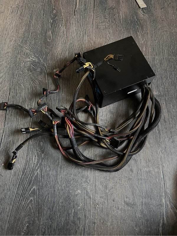 Cooler master 750watt bronze power supply