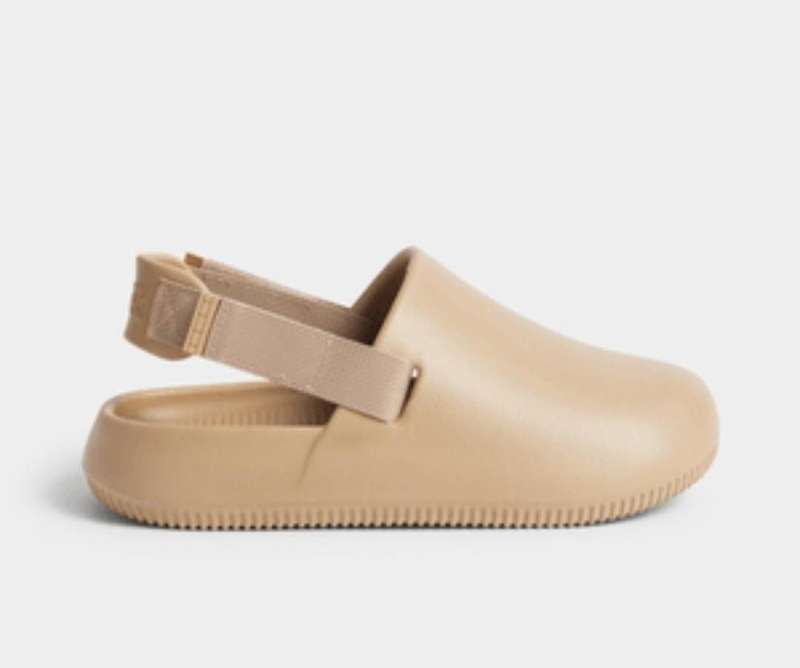 Clogs