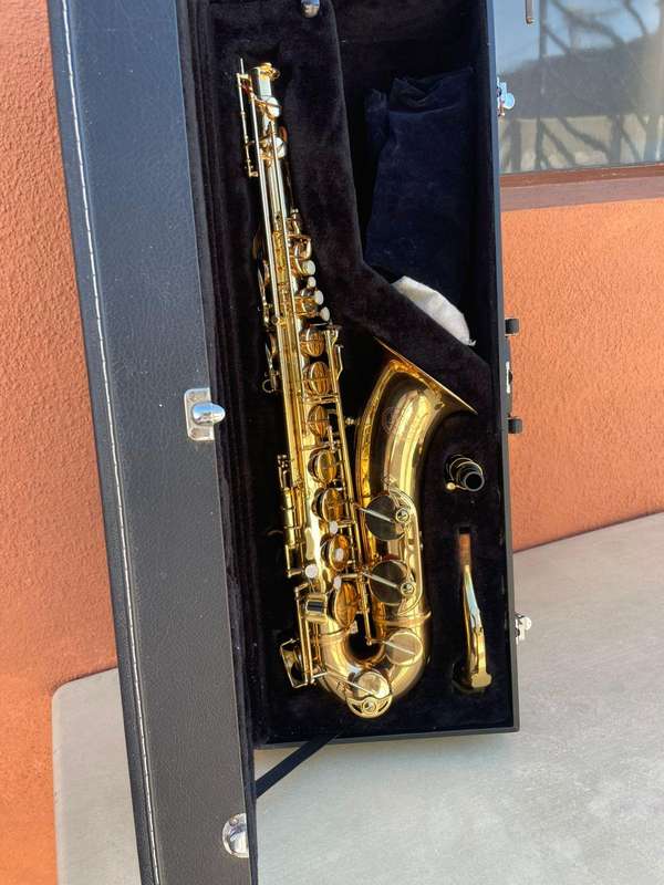 Jupiter Tenor Saxophone JTS-587