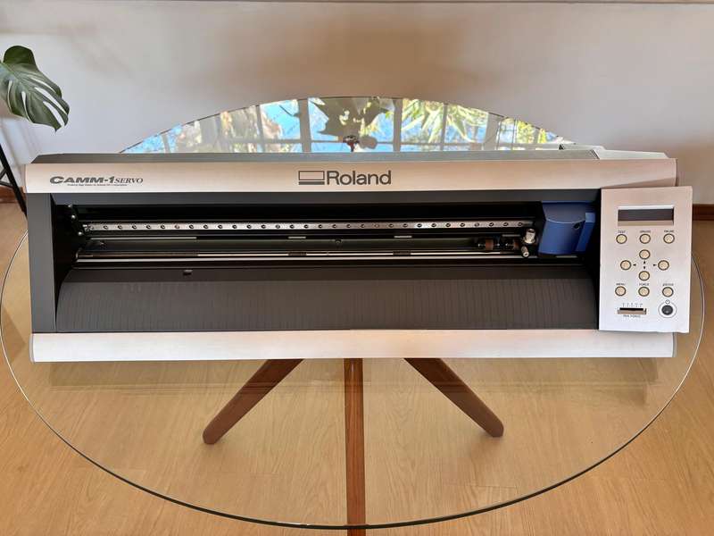 Roland GX-24 Desktop Vinyl Cutter