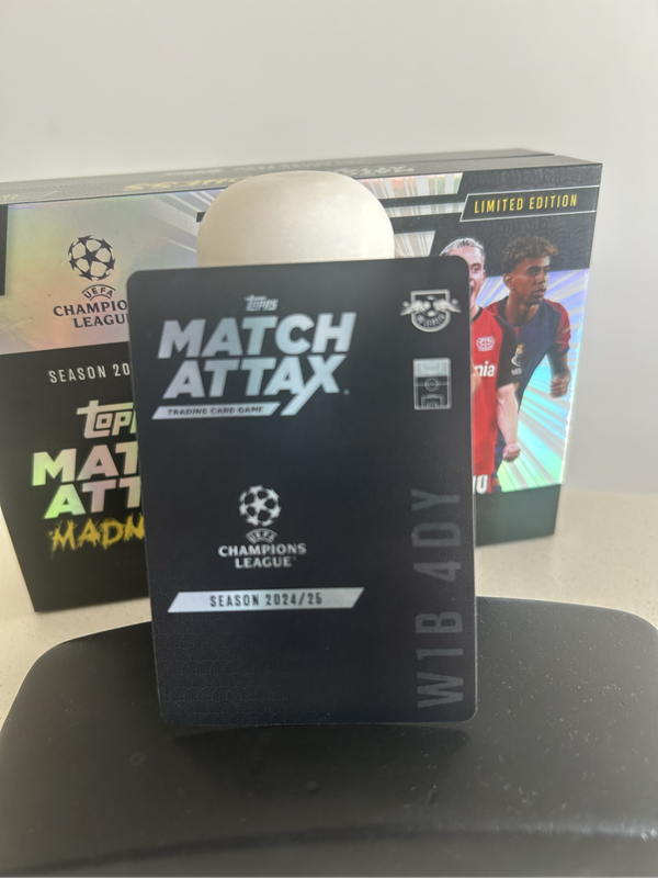 Topps Match Attax Madness - Bekamin Šeško