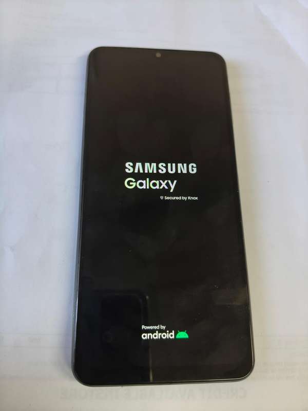 Samsung A35 Cellphone