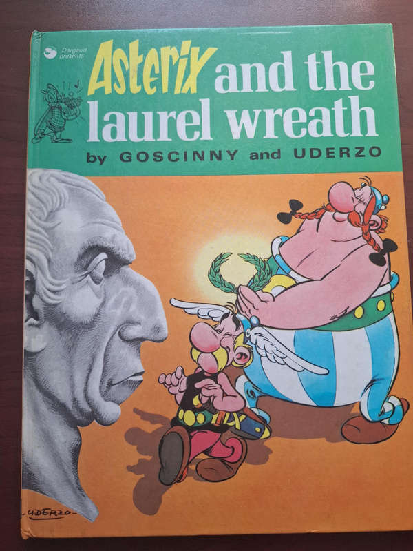Asterix and the laurel wreath
