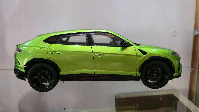 1:18 Autoart Lamborghini Urus