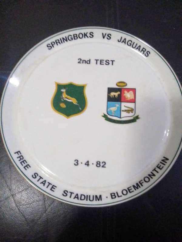 1982 Springboks vs Jaguars 2nd Test Commemorative Plate  Free State Stadium  Rare Rugby Memorabili