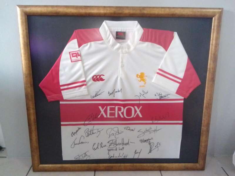 Lions Rugby Team  Signed & Framed Jersey Xerox Canterbury Collectors Piece