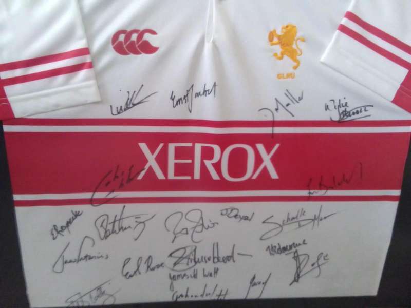 Lions Rugby Team  Signed & Framed Jersey Xerox Canterbury Collectors Piece