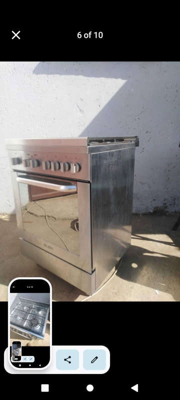 Gas stove