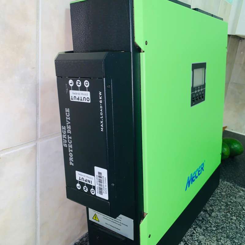 6500W Mecer InfiniSolar E5.5Kw inverter with Surge Protector | SOL-I-IS-5E