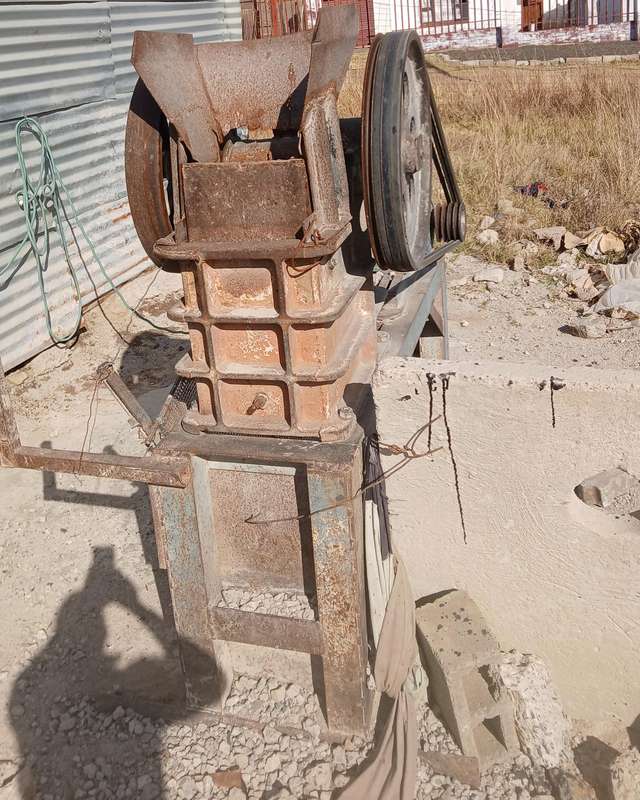 Jaw crusher