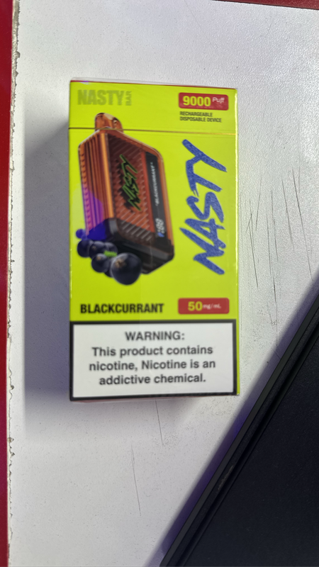 Nasty 9000puff Blackcurrant
