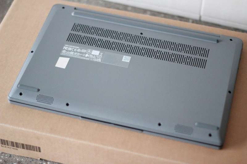 Lenovo IdeaPad 1 15IGL7 Notebook PC  Celeron N4020 / 15.6 FHD / 8GB RAM / 256GB SSD / Win 11 Home