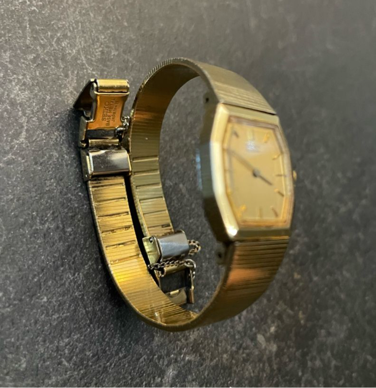 vintage seiko watch