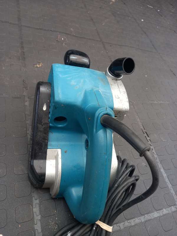 MAKITA 9403 Industrial belt sander 610x100mm