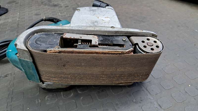 MAKITA 9403 Industrial belt sander 610x100mm