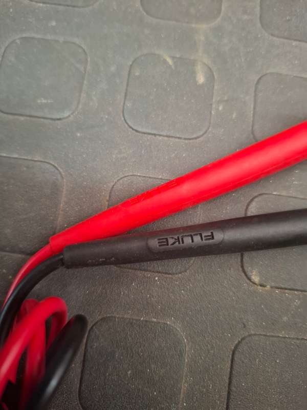 FLUKE 17B+ Multimeter