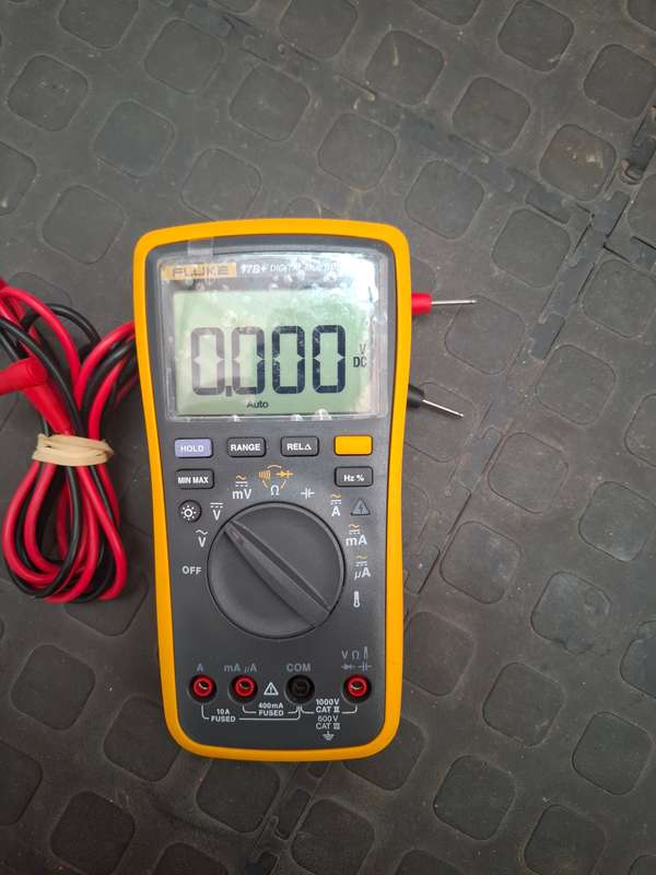 FLUKE 17B+ Multimeter