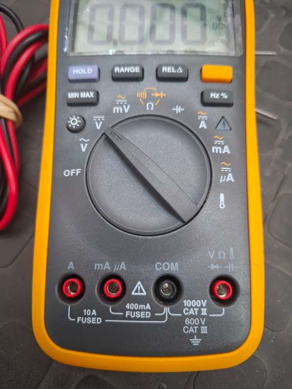 FLUKE 17B+ Multimeter