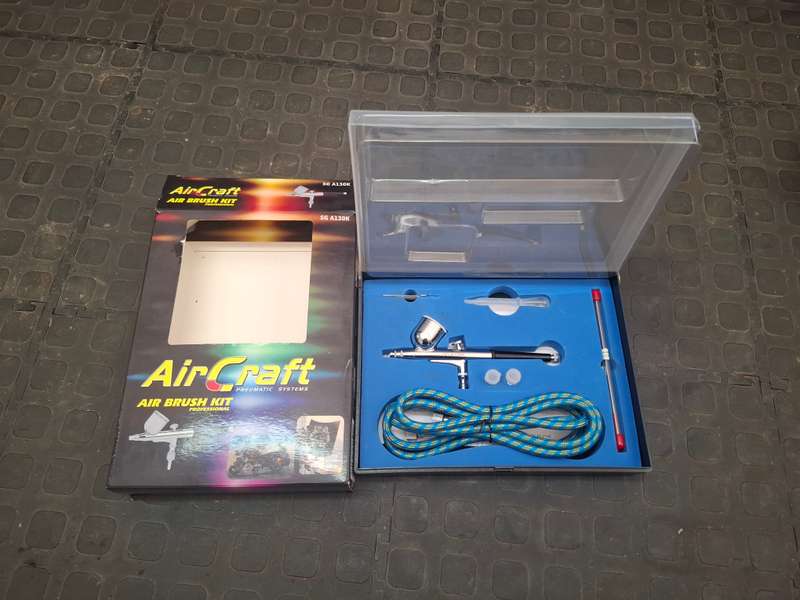 AirCraft air brush kit (SG A130K)