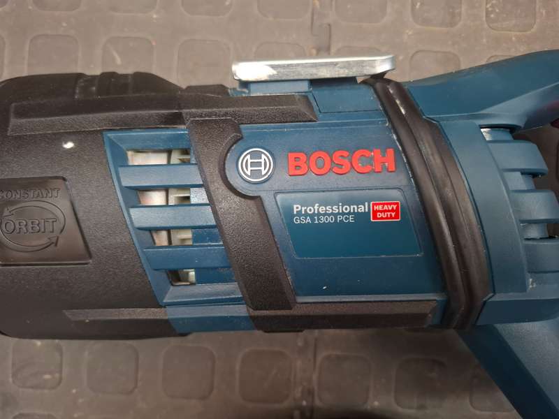 BOSCH Professional GSA 1300 PCE Reciprocating saw