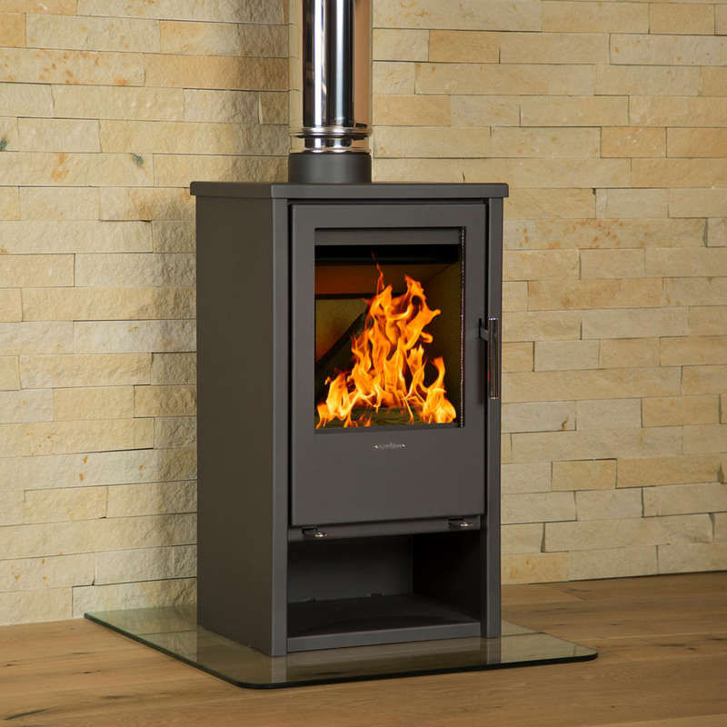 Hydrofire Regina 6-13Kw free standing fireplace