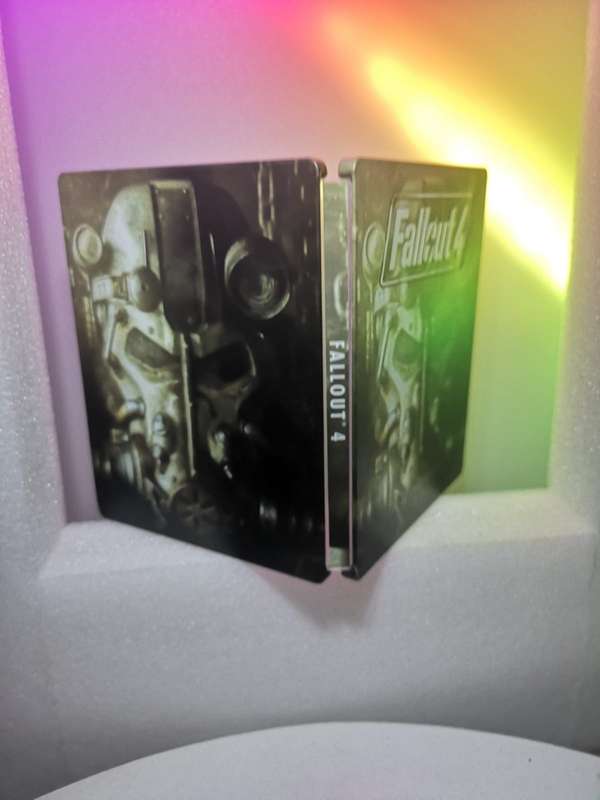 Fallout metal case limited edition (Xbox one)