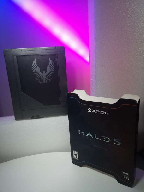 Halo 5 Guardians Limited Edition - metal case (Xbox one)