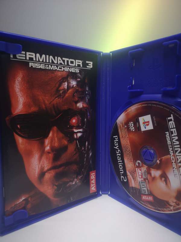 TERMINATOR 3 : THE RISE OF THE MACHINES (Ps2)