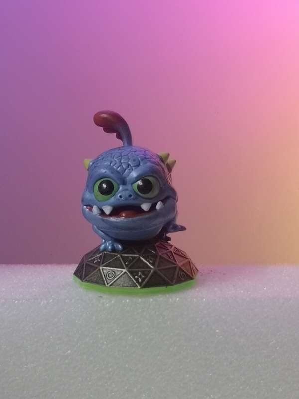 Skylanders Activision Wrecking Ball figurine