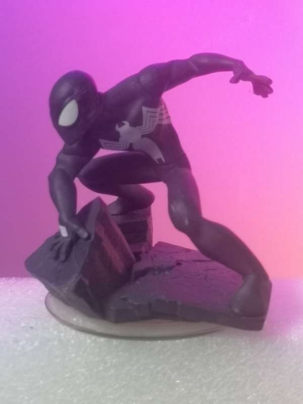 Disney infinity black suit Spider-Man figurine