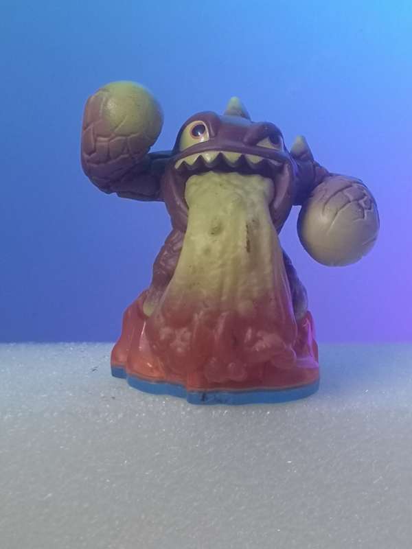 Skylanders Swap Force Lava Barf Eruptor figurine