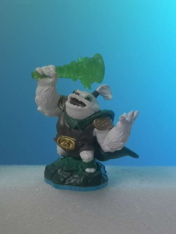 Skylanders Swap Force Figure Zoo Lou  figurine