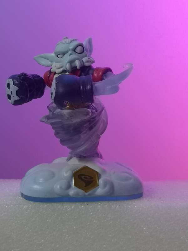 Skylanders Swap Force Swappable Night Shift figurine
