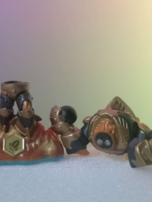 Skylanders Swap Force Blast Zone 4 figurine