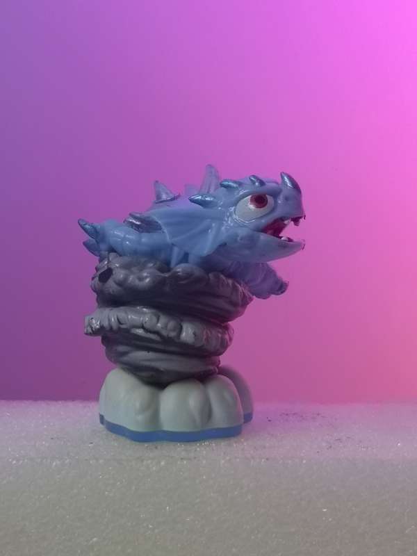 SKYLANDERS Spyro's Adventure WARNADO figurine