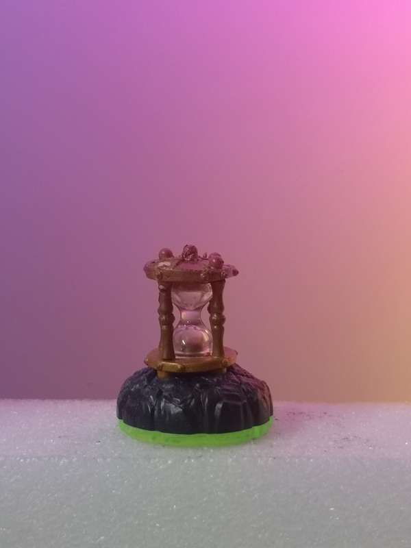 Skylanders Spyro's Adventure Time Twister Hourglass figurine