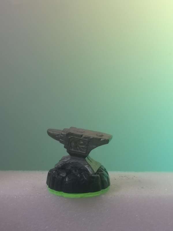 Skylanders Anvil Rain Spyro's Adventure figurine