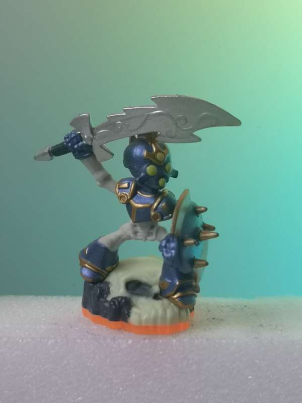 Skylanders Giants Chop Chop figurine