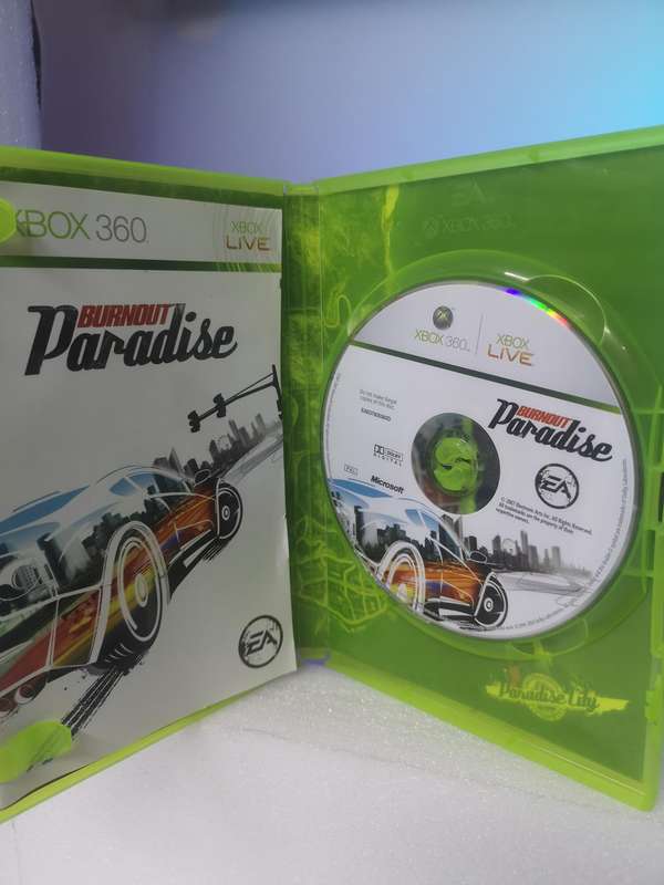 Burnout Paradise (Xbox 360)