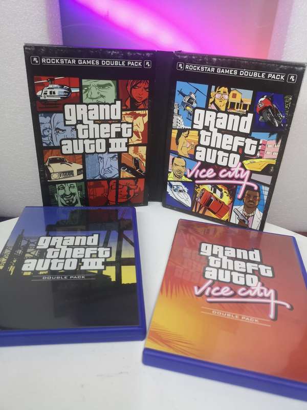 Grand Theft Auto Rockstar Games Double Pack (PS2)