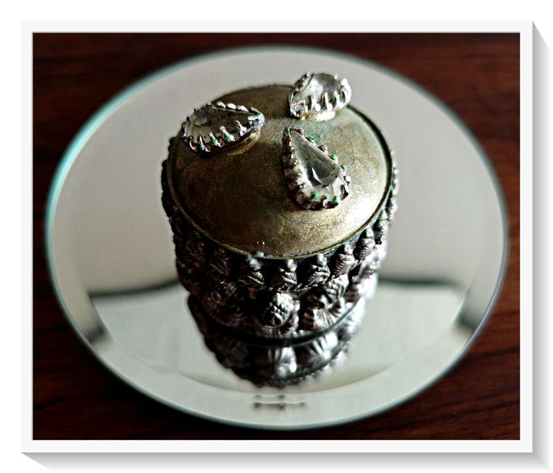 A Charming Little Metal Oriental Trinket Holder with Teardrop Glass Stones on the Lid *