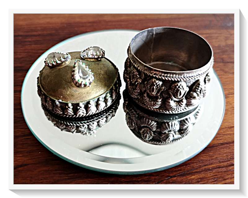 A Charming Little Metal Oriental Trinket Holder with Teardrop Glass Stones on the Lid *