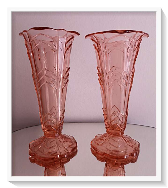 A Complimenting Pair of Vintage Art Deco Vases in Translucent Pink Glass