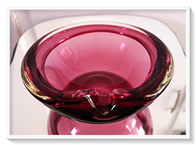 A Very Large Murano Ashtray Circa 1950s - In Pink and Purple Glass - Heavy Item - Dimensions 190mm *