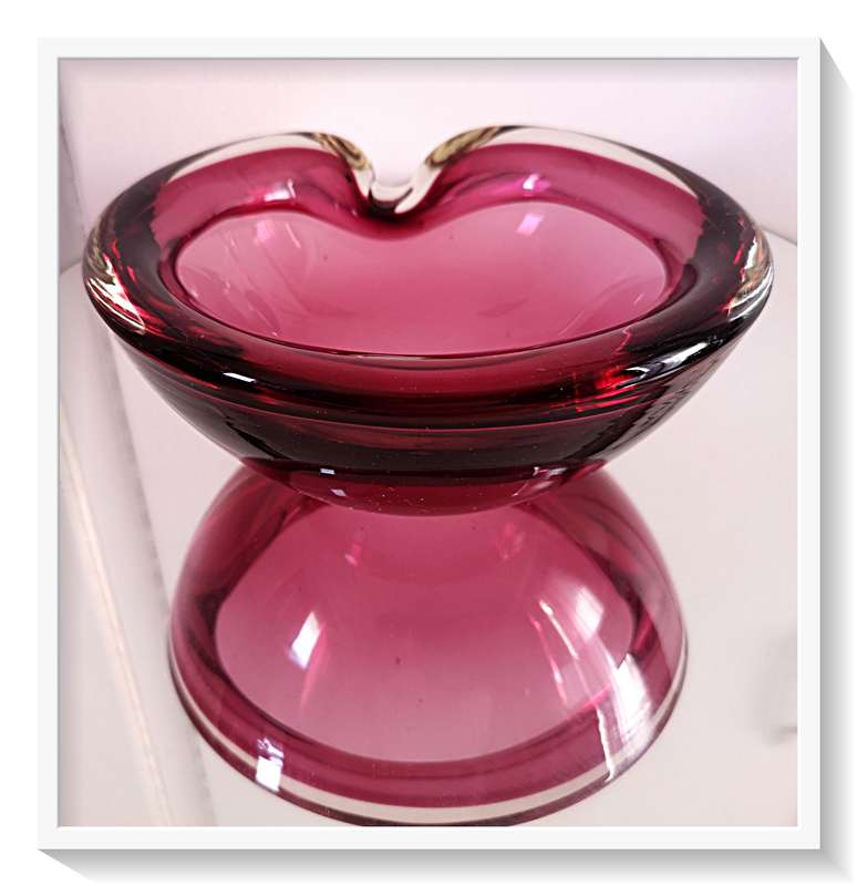 A Very Large Murano Ashtray Circa 1950s - In Pink and Purple Glass - Heavy Item - Dimensions 190mm *