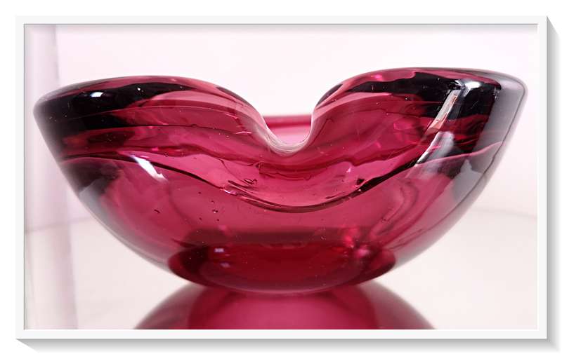 A Very Large Murano Ashtray Circa 1950s - In Pink and Purple Glass - Heavy Item - Dimensions 190mm *